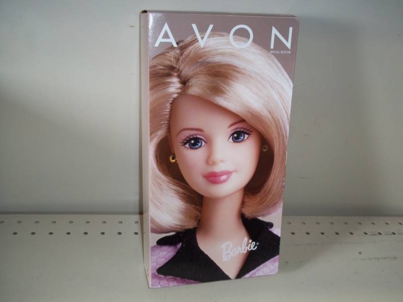 lot 65 image: Avon Doll
