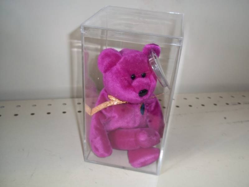 lot 70 image: Beanie Doll