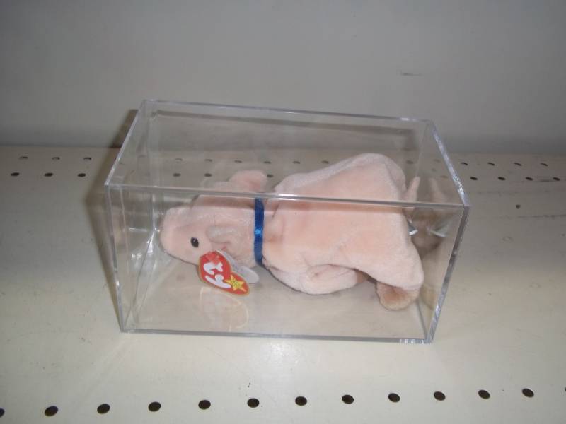lot 72 image: Beanie Doll
