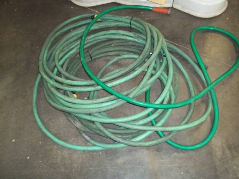 lot 79 image: Garden hose