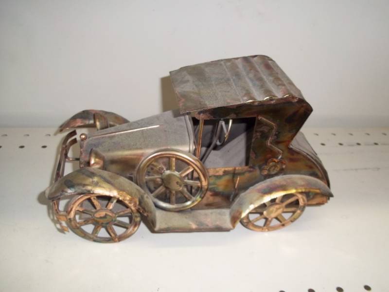 lot 87 image: Copper car