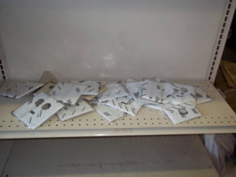 lot 96 image: New electrical wall plates