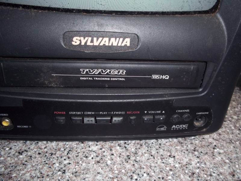 lot 107 image: Sylvania TV  VCR 110v  12v  10 Screen