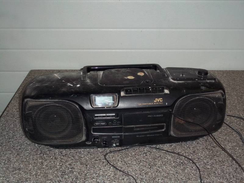 lot 109 image: Boom box with Cassette and CD player, tested and works