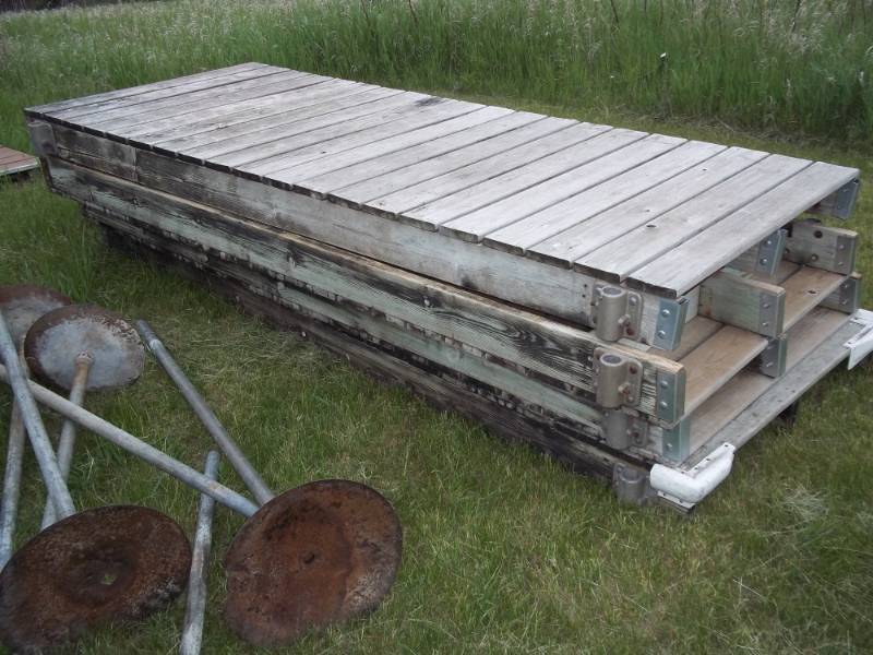 lot 119 image: 4 x 40 Treated dock with brackets and legs, 4 sections