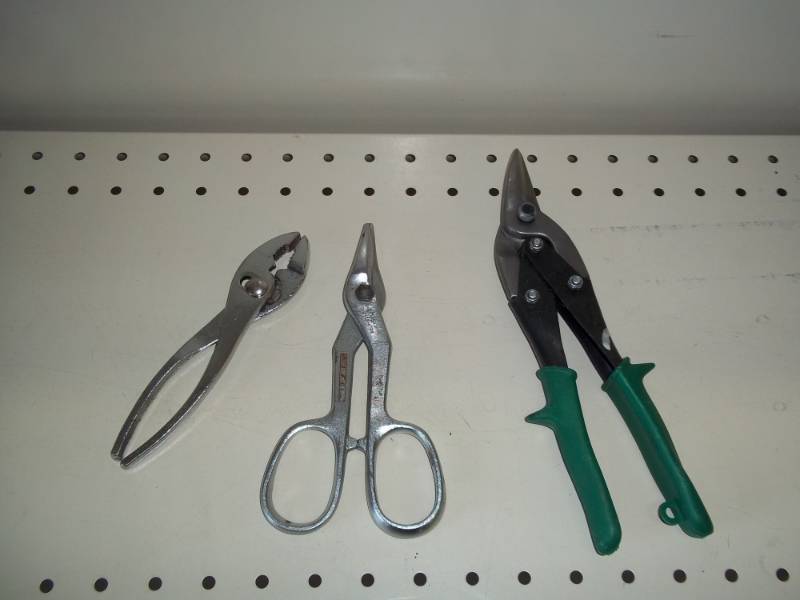 Tools, pliers and snips....