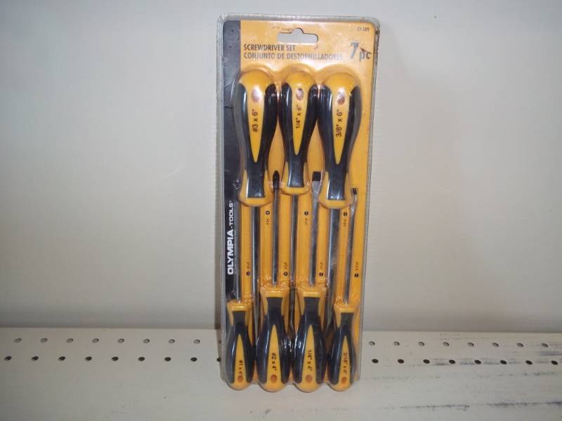 New 7 piece Screwdriver set...