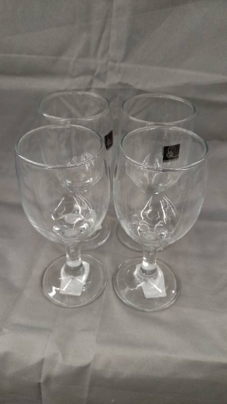 Wine Glasses