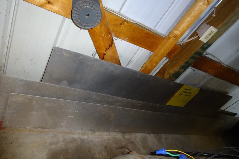 lot 22 image: Sheet aluminum