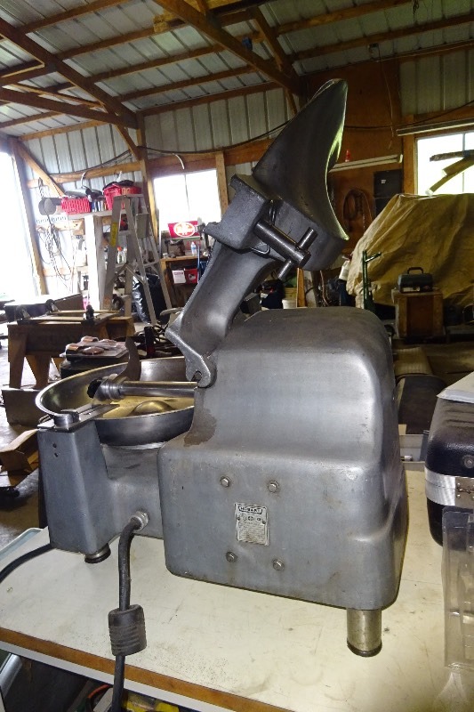 lot 29 image: Hobart Buffalo Chopper