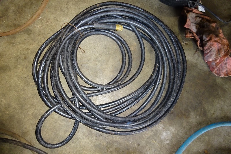 lot 44 image: Air hose