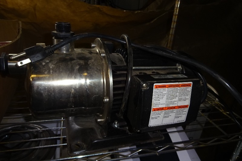 lot 56 image: Shur Dri Sprinkler water pump