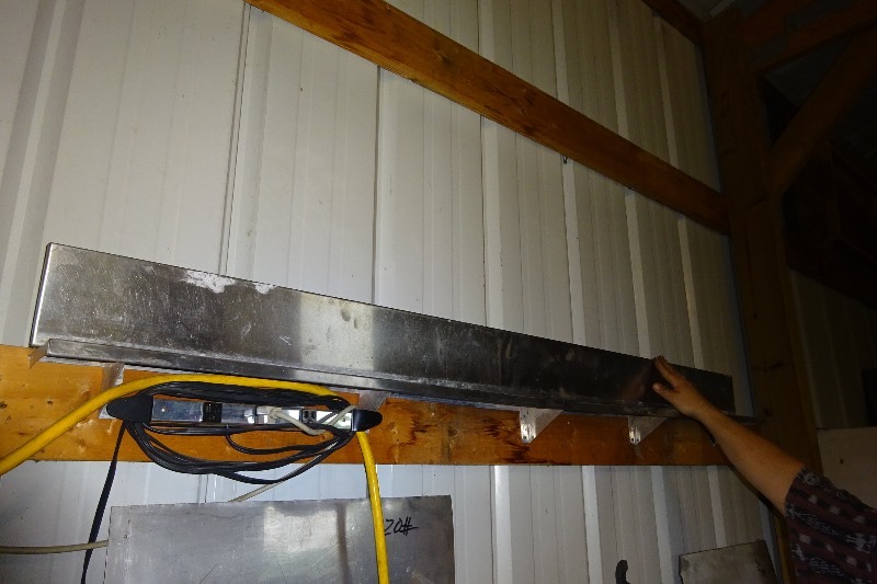 lot 102 image: 2 stainless steel shelves
