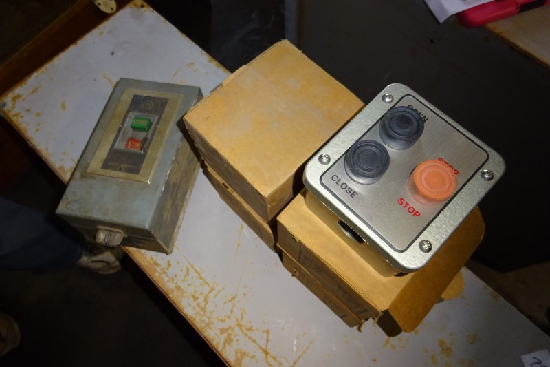 lot 136 image: 4 brand new Commercial garage door switches