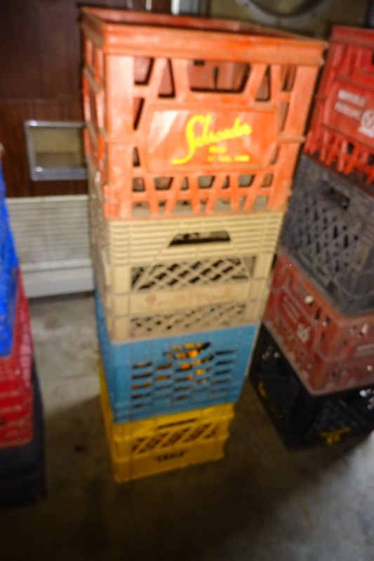 lot 147 image: 4 milk crates