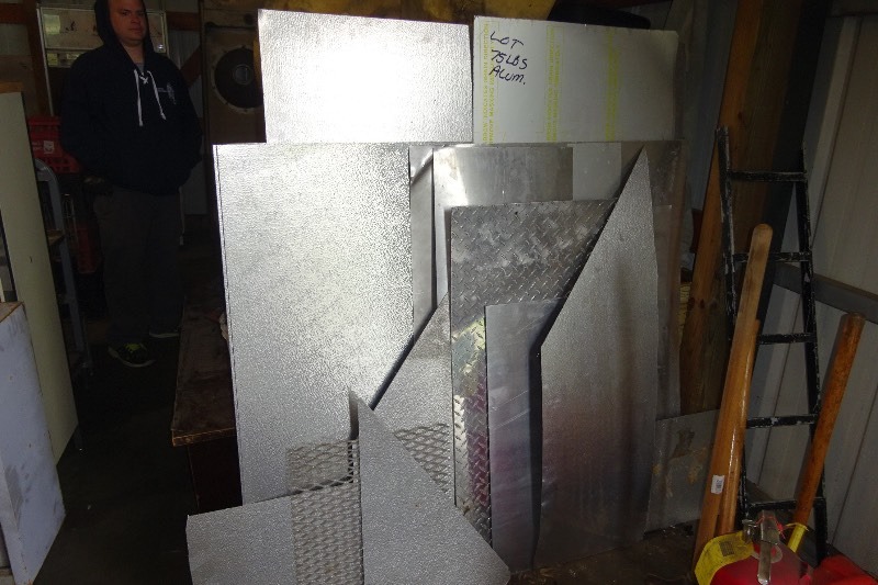 lot 152 image: 75 lbs sheet aluminum