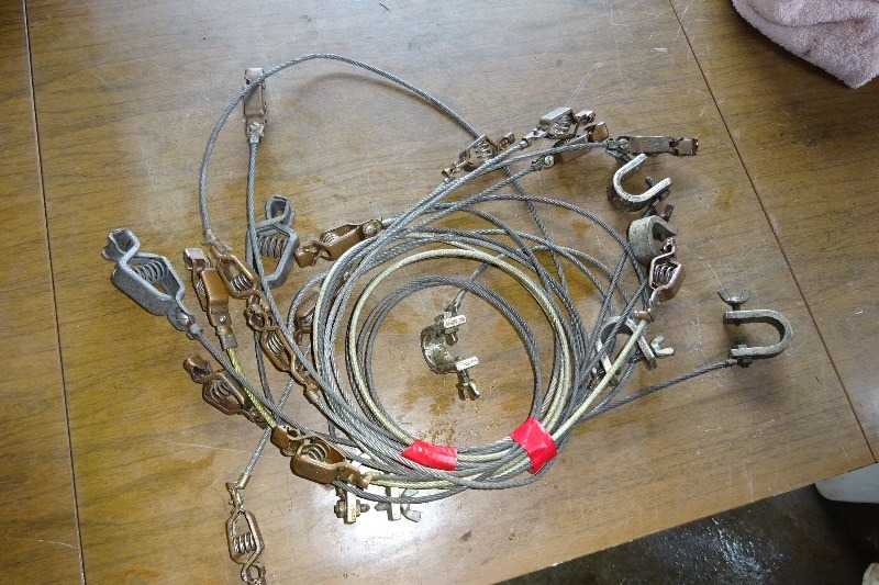 lot 163 image: Ground straps