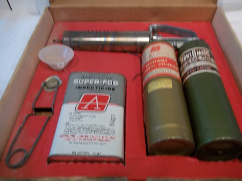 Vintage Aero-Dyne Insect Fogger