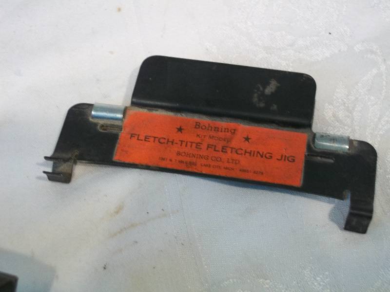 Fletching Tool