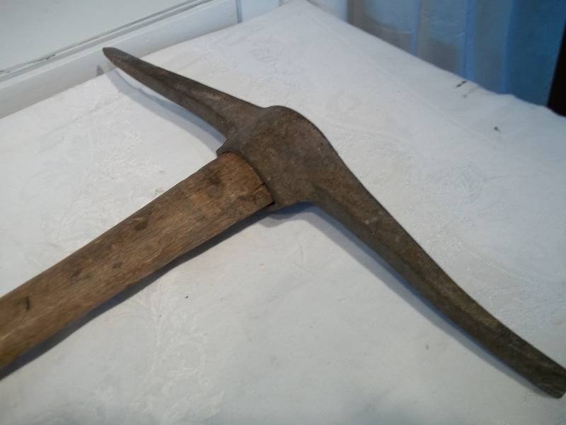 Pick Ax