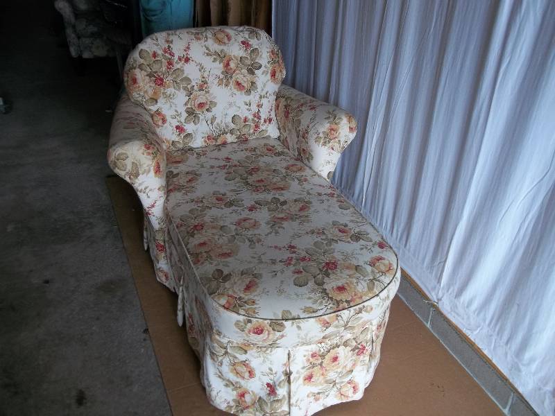 Chaise Lounge Chair