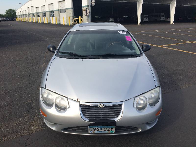 2004 Chrysler 300M