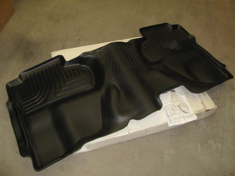 lot 5 image: Auto Accessories