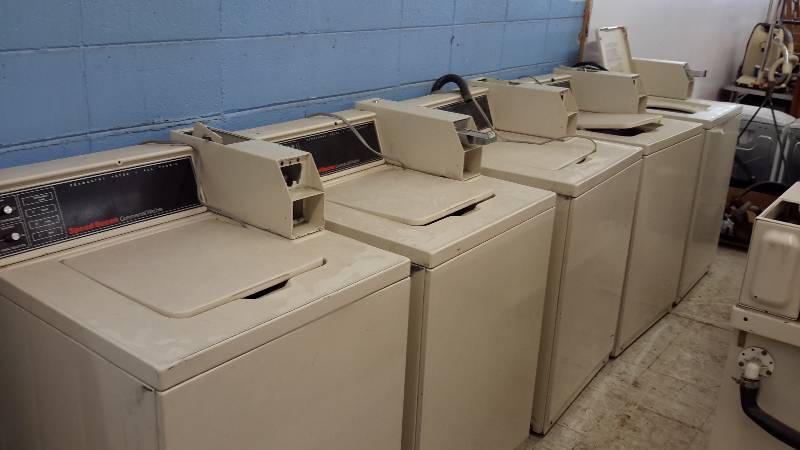 Speed Queen Commercial Washing Machine