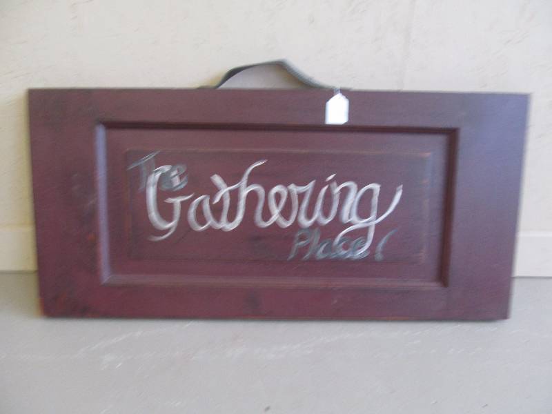 lot 9 image: Door Panel Dcor
