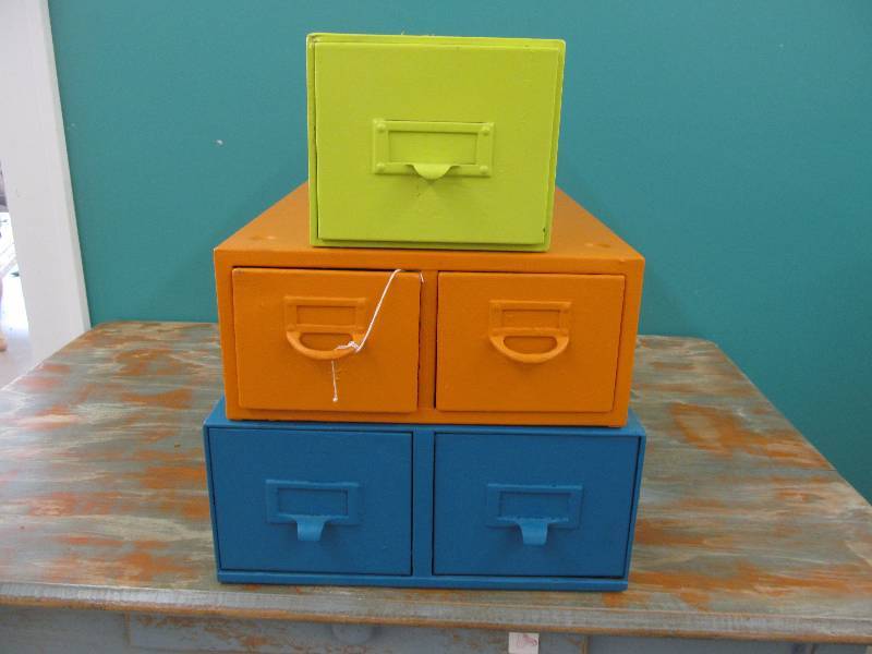lot 68 image: File Drawers