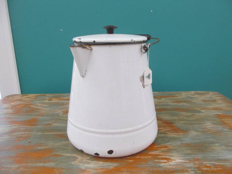 lot 81 image: Coffee Pot