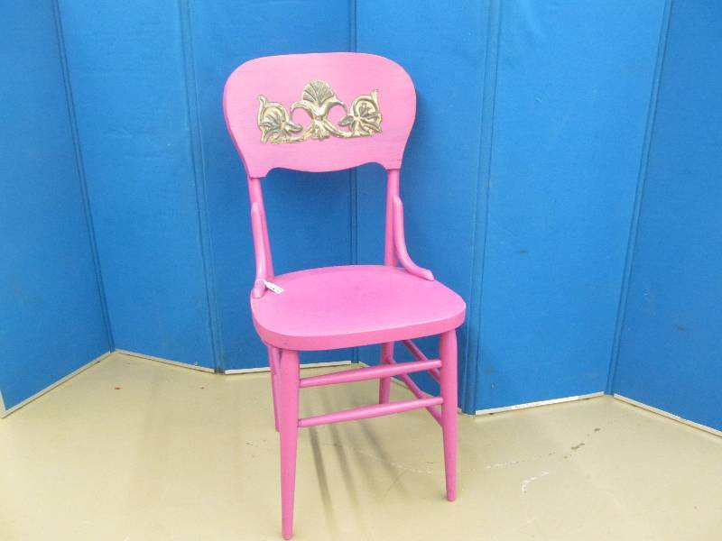 lot 92 image: Vintage Chair