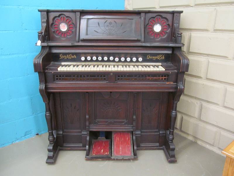 lot 104 image: Antique Organ