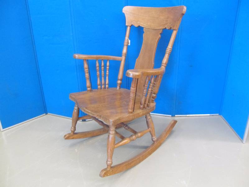 lot 110 image: Vintage rocking chair