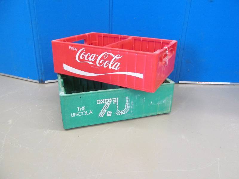 lot 113 image: Coca Cola