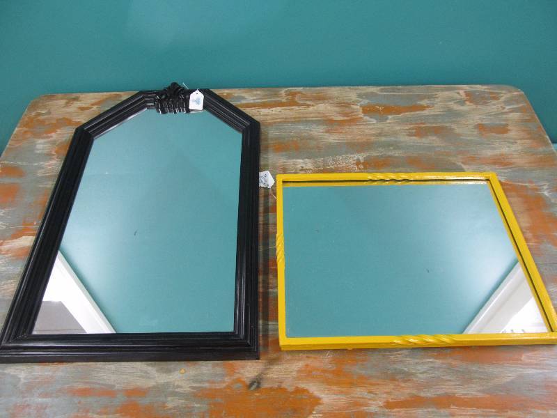 lot 145 image: Mirrors