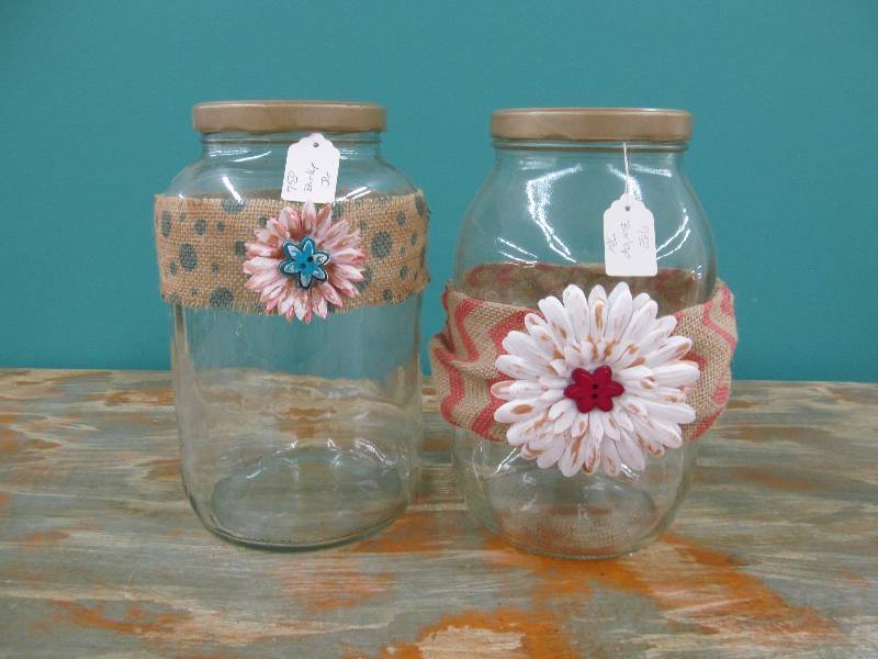 lot 148 image: Jars