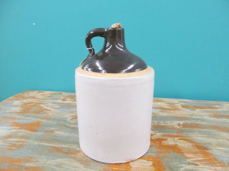 lot 219 image: Ceramic jug