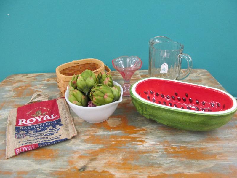 lot 224 image: Kitchen Supplies