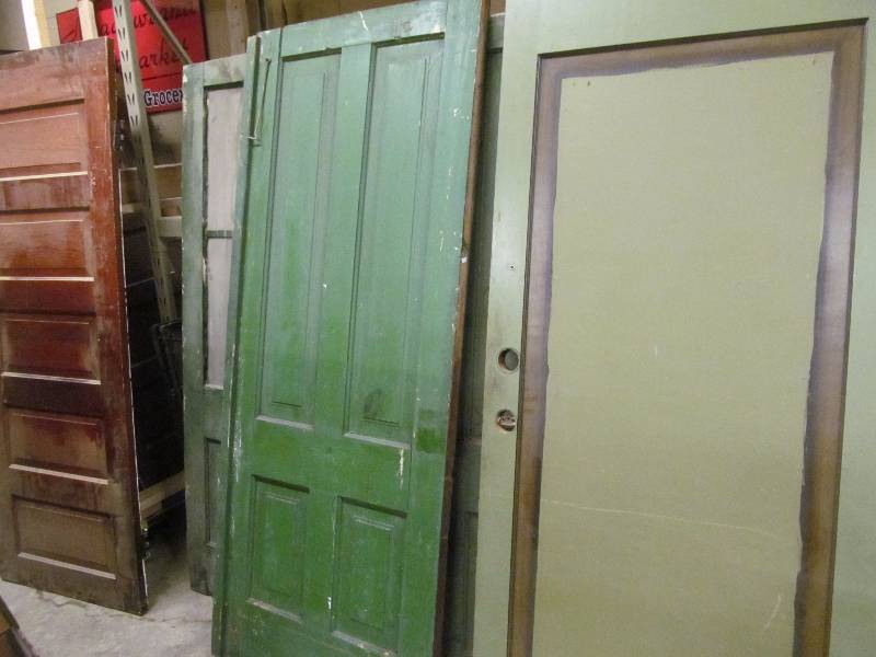lot 320 image: Vintage doors