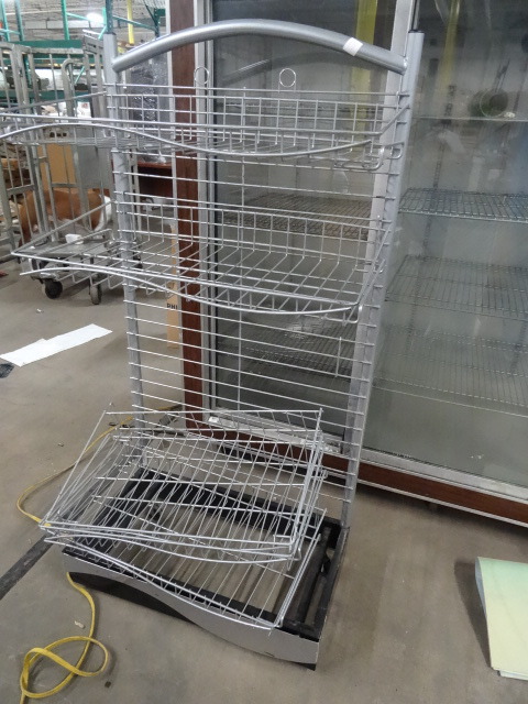 Metal Display