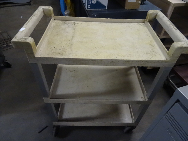 Rubbermaid Cart