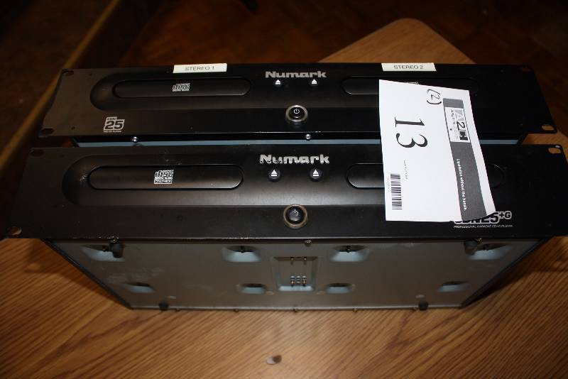 lot 13 image: Numark Professional Dual CD Player Model CON25G 115V230V.