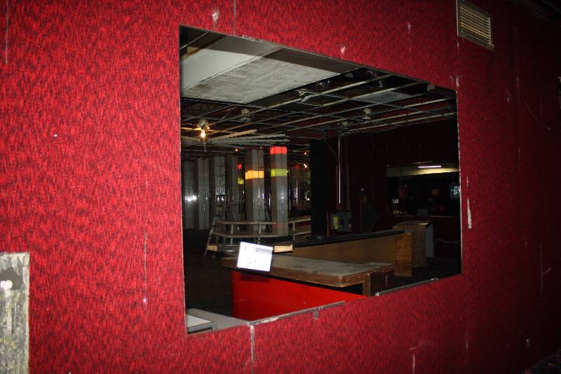 lot 45 image: Lot of (2) Mirrors 69 x 42, 54 x 40 Requires Tools For Removal.