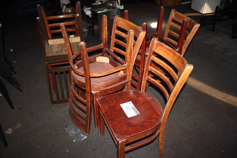 lot 67 image: Lot of (7) Wooden Chairs wHorizontal Spindle Backing.