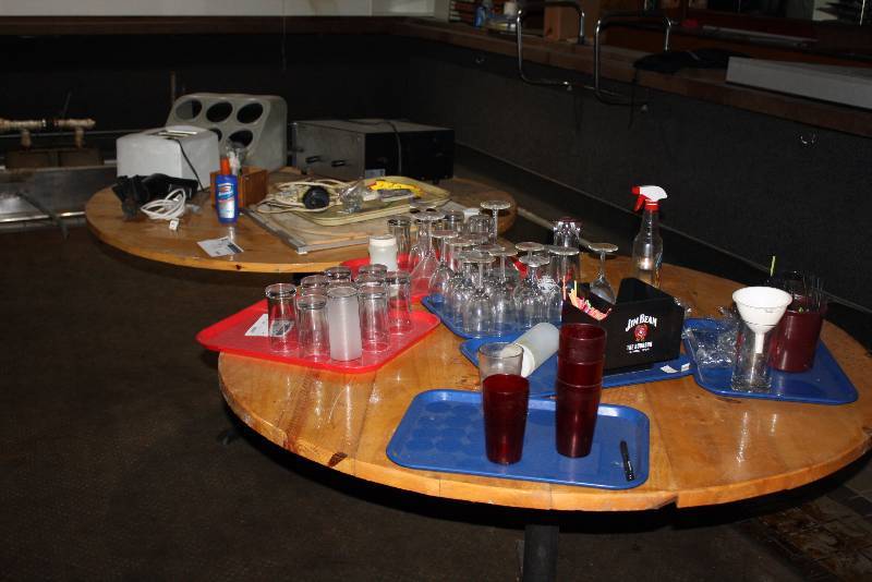 lot 70 image: Contents of Table Including Toaster Pizza Oven Model 517 Miscellaneous Glassware And More.