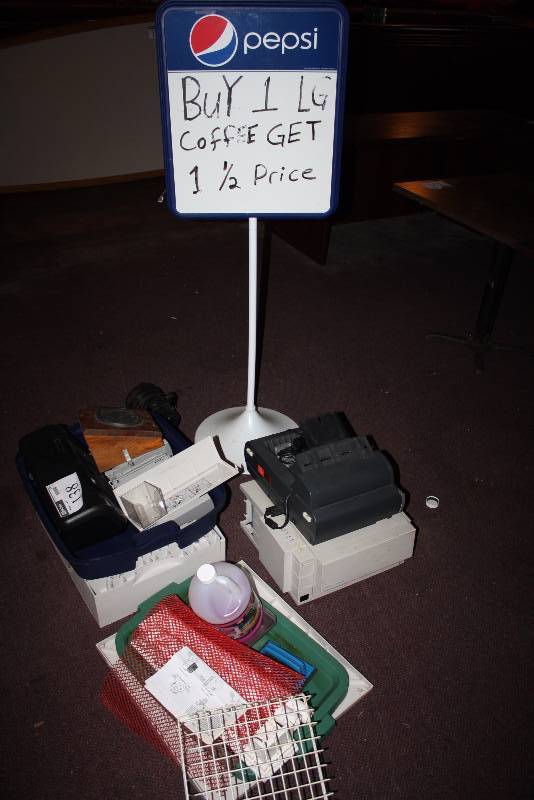 lot 138 image: Floor Lot Including Electronics Pepsi Display Sign Speaker And More.