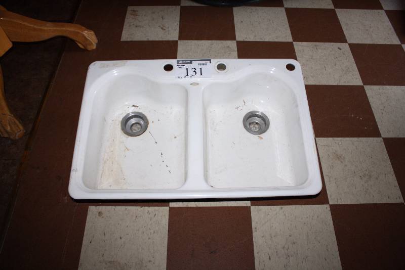 lot 131 image: Kohler Sink Basin WDual Sinks Steel 22 x 33 x 10.