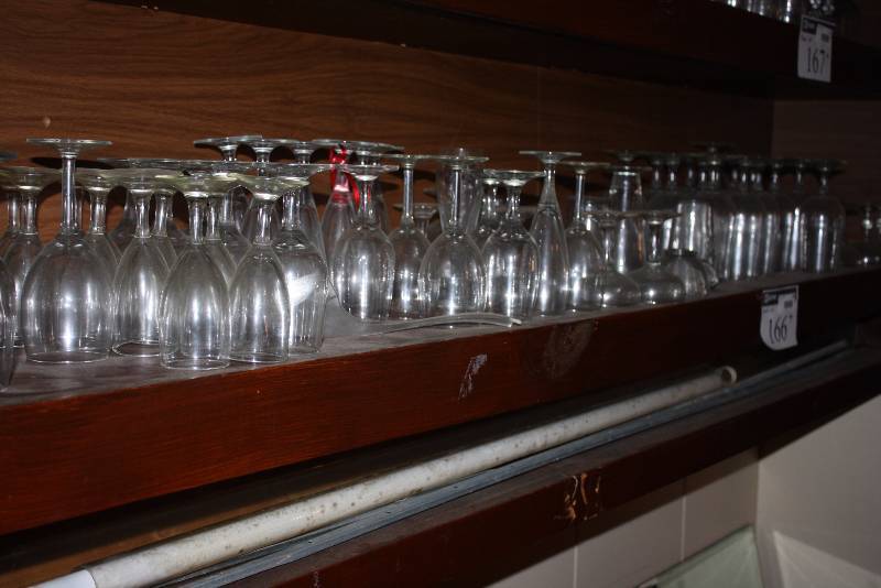 lot 166 image: Shelf Lot of Glassware Including Wine Glasses Cocktail Glasses And More.