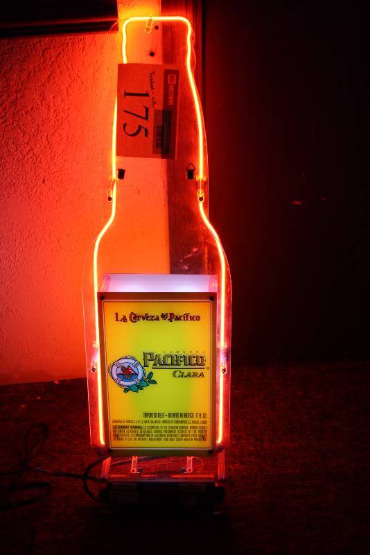 lot 175 image: Pacifico Cerveza Neon Sign wBeer Bottle Image Tested & Operational.